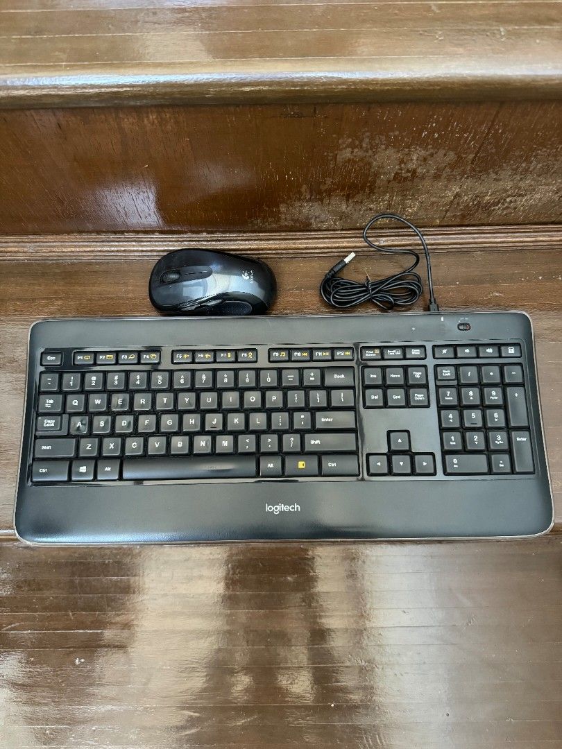 Logitech wireless keyboard and mouse bundle (Category: Computer Keyboard) located in Taguig. Submitted by denniscu (Listing ID 1317228855, Image 1). Description: Logitech K800 wireless slim illuminated keyboard Logitech m510 wireless mouse Both in excellent condition. RFS: Decluttering.