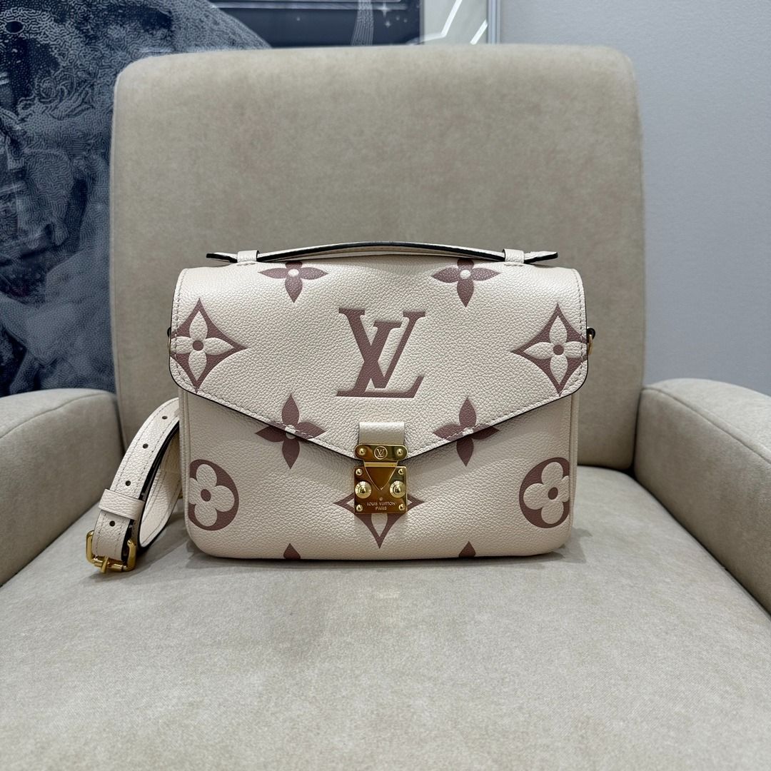 Louis vuitton pochette metis rose top