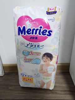 (Category: ) located in . Submitted by allaboutsilk (Listing ID 1317283443, Image 1). Description: .