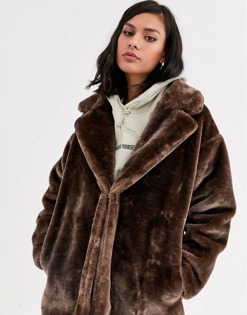 Monki faux fur coat outlet
