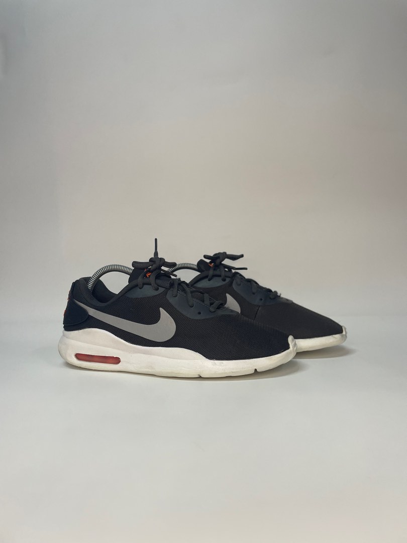 Air max oketo on feet sale