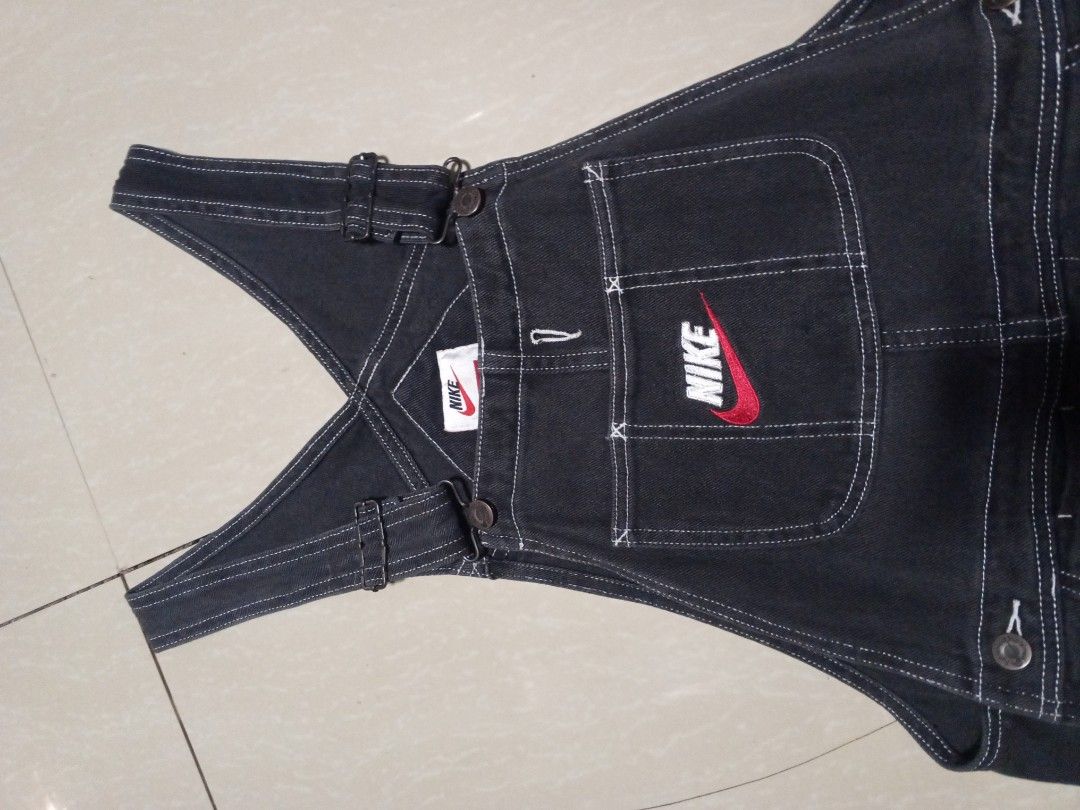 Nike x Supreme Jumper Women s Fashion Dresses Sets Jumpsuits on Carousell