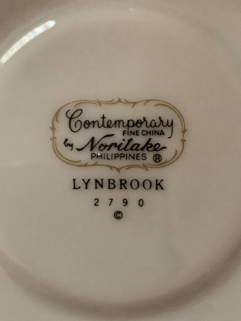 Noritake Strawberry Tea Cup Set (Category: Coffee & Tea Tableware) located in Angeles City. Submitted by ladyeleanor.atelier (Listing ID 1317314126, Image 3). Description: 1 pourer + 3 duos.