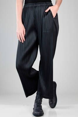 (Category: ) located in . Submitted by anaqistore_21 (Listing ID 1317314797, Image 1). Description: .