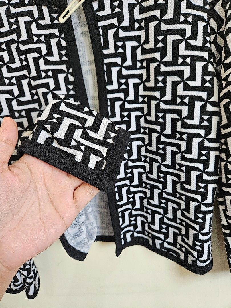 Plus Size Blazer for Summer L to XL (Category: Coats, Jackets and Outerwear) located in Cebu City. Submitted by aiphee (Listing ID 1317332140, Image 3). Description: Negotiable, best for Large and XL plus size sissies. Used for corporate wear, thickness is ideal even in summer since fabric is breathable. Fits like a waistcoat or Bolero. 36" x 19". Measurements on screen. Can deliver JnT, LBC, DHL nationwide. Clip not included. Message for details