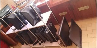 (Category: ) located in . Submitted by seokhim (Listing ID 1317185499, Image 1). Description: .