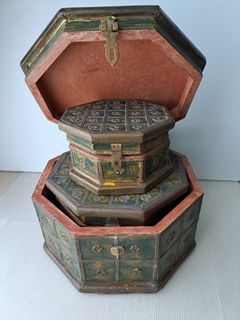 (Category: ) located in . Submitted by ruyi_fineart (Listing ID 1317309814, Image 1). Description: .