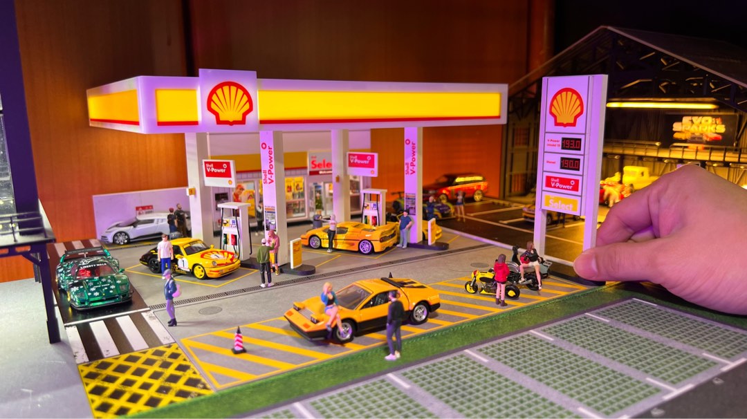 SALE! SALE! Shell Gas Station 1/64 Diorama by GFans, Hobbies
