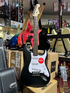 (Category: ) located in . Submitted by JamcrewMusicStudio (Listing ID 1317363898, Image 1). Description: .