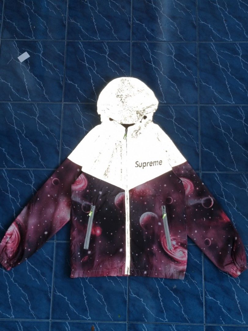 Supreme galaxy windbreaker shop