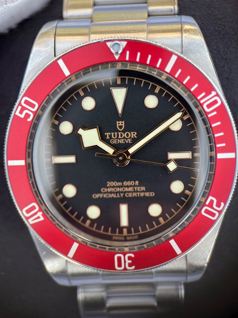 TUDOR Black Bay 79230R / 79230R-001 Burgundy Red (Category: Watches) located in Sydney. Submitted by timepiecesterls (Listing ID 1317310989, Image 1). Description: TUDOR Black Bay 79230R / 79230R-001 Burgundy Red 2018 full set, original box, booklet and warranty card. No scratches on crystal or bezel. Case and bracelet has some wear per the pics attached. Pick up from Sydney city, Wolli Creek or postage available also. Highly rated long time mark