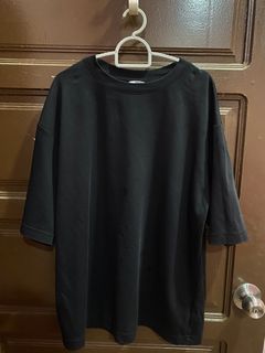 (Category: ) located in . Submitted by irfn.wardrobe (Listing ID 1317184801, Image 1). Description: .