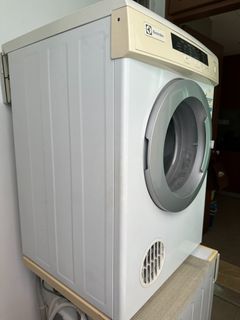 (Category: ) located in . Submitted by sil.chua (Listing ID 1317228389, Image 1). Description: .