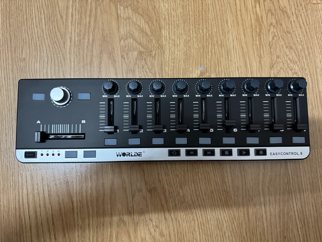 Worlde EasyControl.9 MIDI Controller Portable, Hobbies & Toys, Music ...