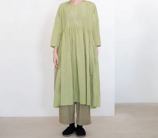 （分類：）位於 。 由 hgfgfgvddxghj 提交（商品編號 1317398019，圖片 1）。簡介： 。