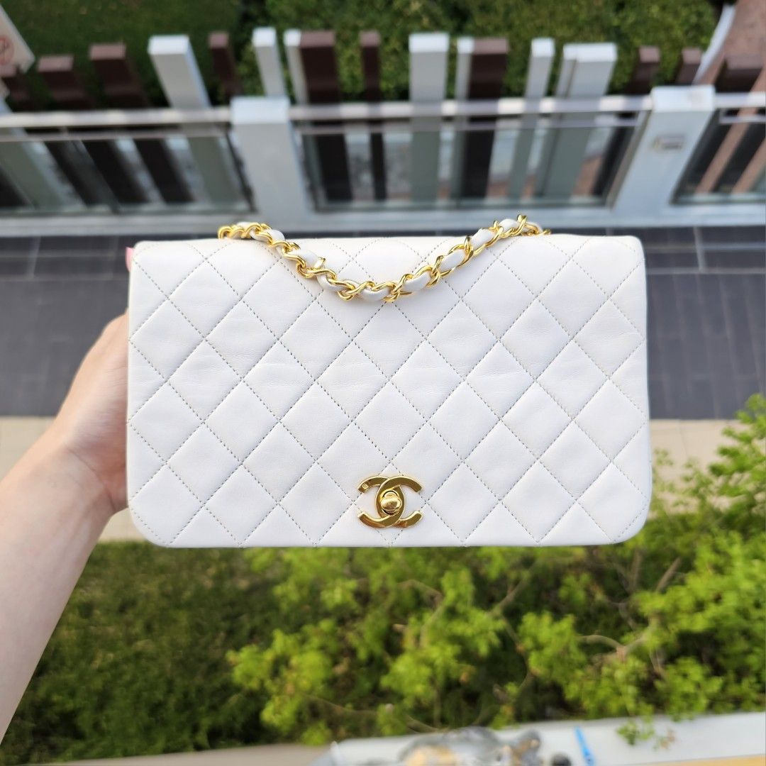 Chanel cf 23cm hotsell