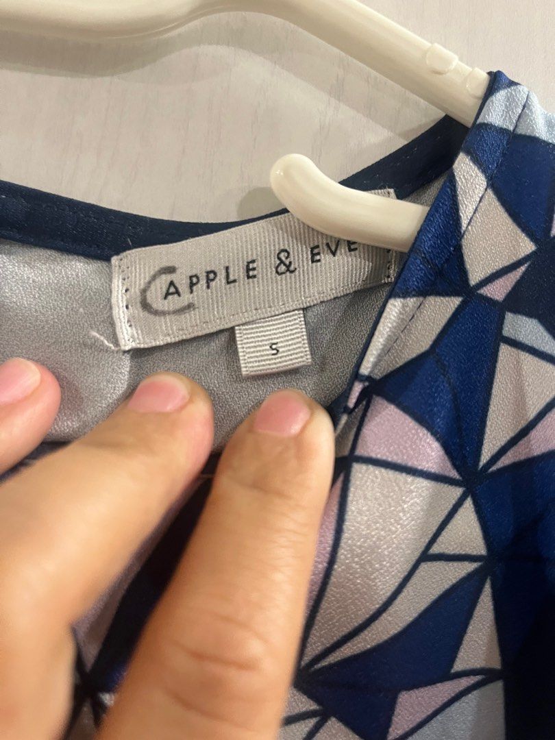 Apple & Eve A-line dress Small (Category: Dresses) located in Marikina City. Submitted by marz.25 (Listing ID 1317459234, Image 2). Description: Original Apple & Eve priced at Php1999 Size: Small on tag Fits Small to Medium With Lining Bust: 16.5 in Waist: 14.5 in Length: 36 in Below the knee if you’re 5 ft .
