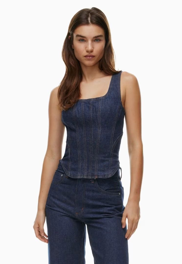 Aritzia Nikki Denim Bustier (Category: Sleeveless) located in Cebu City. Submitted by dumpnsell (Listing ID 1317507912, Image 1). Description: .