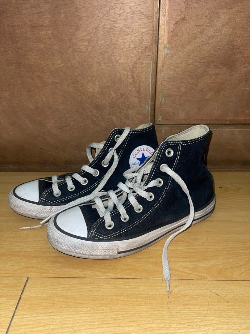 Black converse (Category: Sneakers) located in Manila. Submitted by declutterxvictoria (Listing ID 1317424693, Image 1). Description: US 5.5 WOMENS.