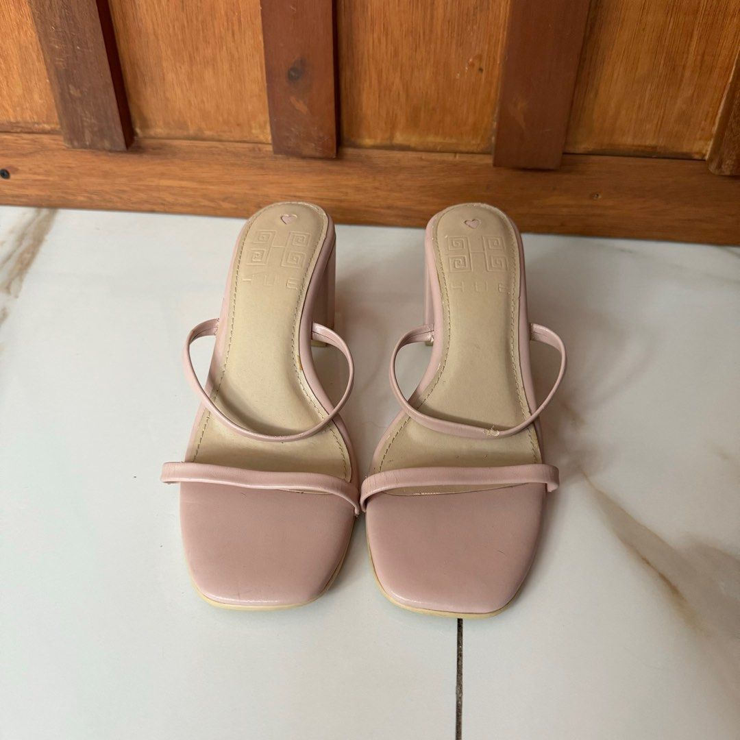 Block Heels (Category: Heels) located in Manila. Submitted by declutterzoneee (Listing ID 1317393751, Image 1). Description: Item was used once Was stored for a long time hence the minor flaws Brand: Hue Manila.