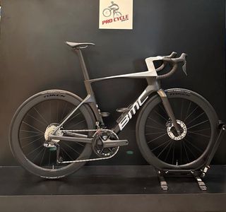 (Category: ) located in . Submitted by pro_cycle (Listing ID 1317449053, Image 1). Description: .