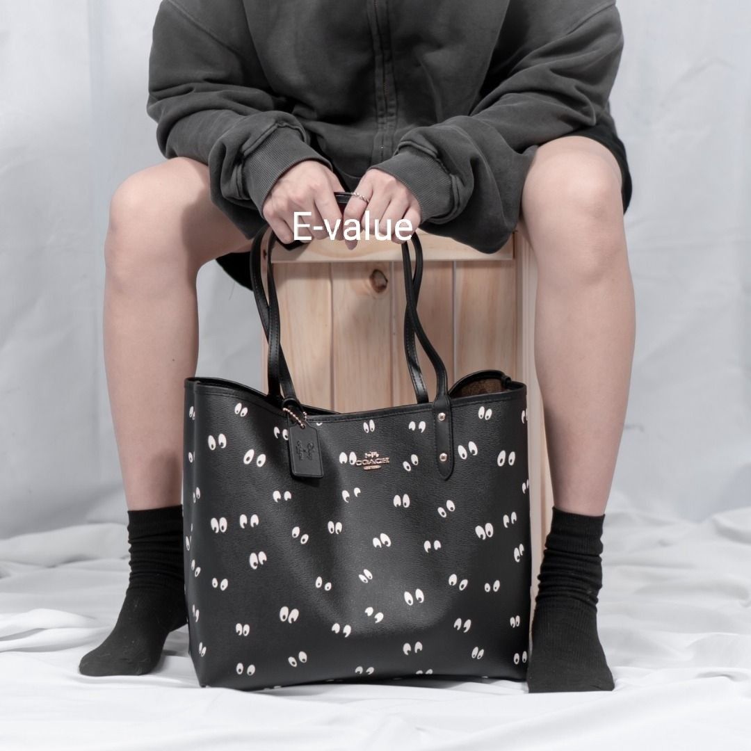 Coach Original Limited Edition Collection Disney X Reversible City Tote In Signature Canvas And Snow White