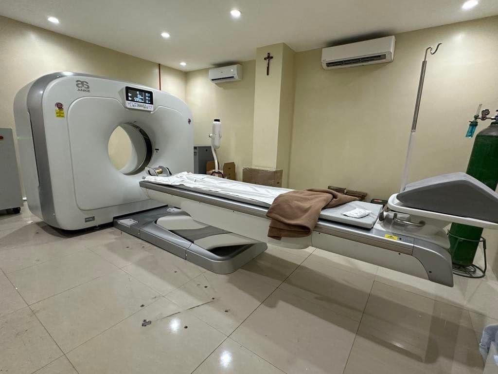 CT Scan Machine, Health & Nutrition, Medical Supplies & Tools on Carousell