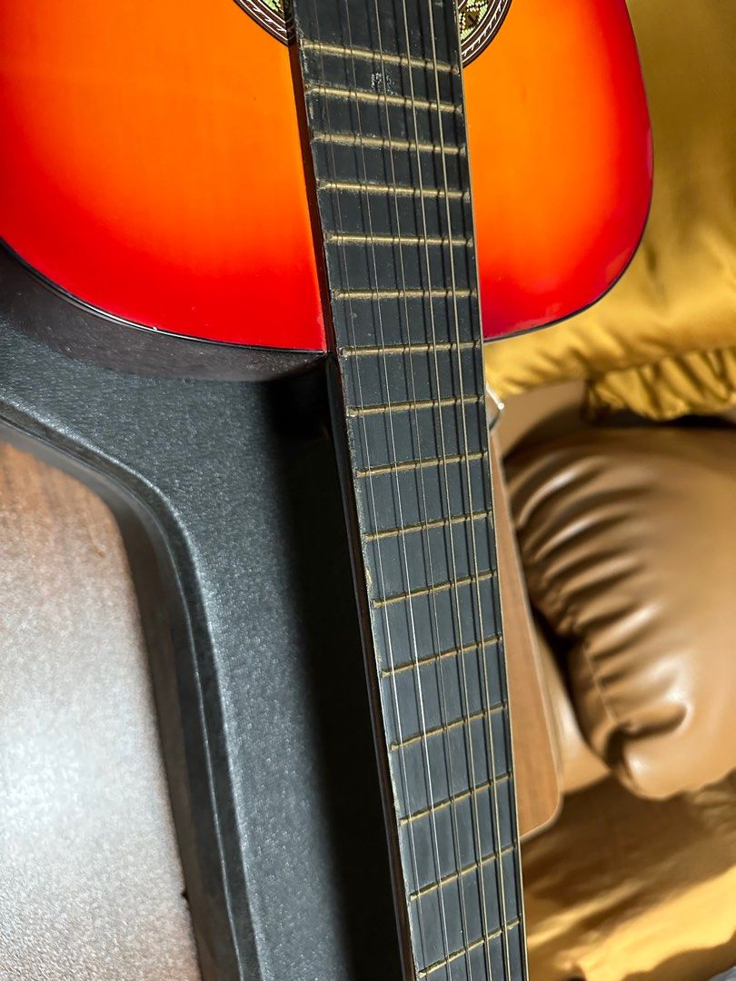 Pre-loved Guitar (Fernando) (Category: Musical Instruments) located in San Fernando. Submitted by decluttermigs (Listing ID 1317416697, Image 3). Description: HIGH QUALITY BRAND FERNANDO GUITAR - negotiable - scratches in few areas but some are barely noticeable.