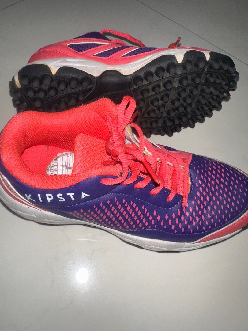 Kipsta hockey shoes hot sale