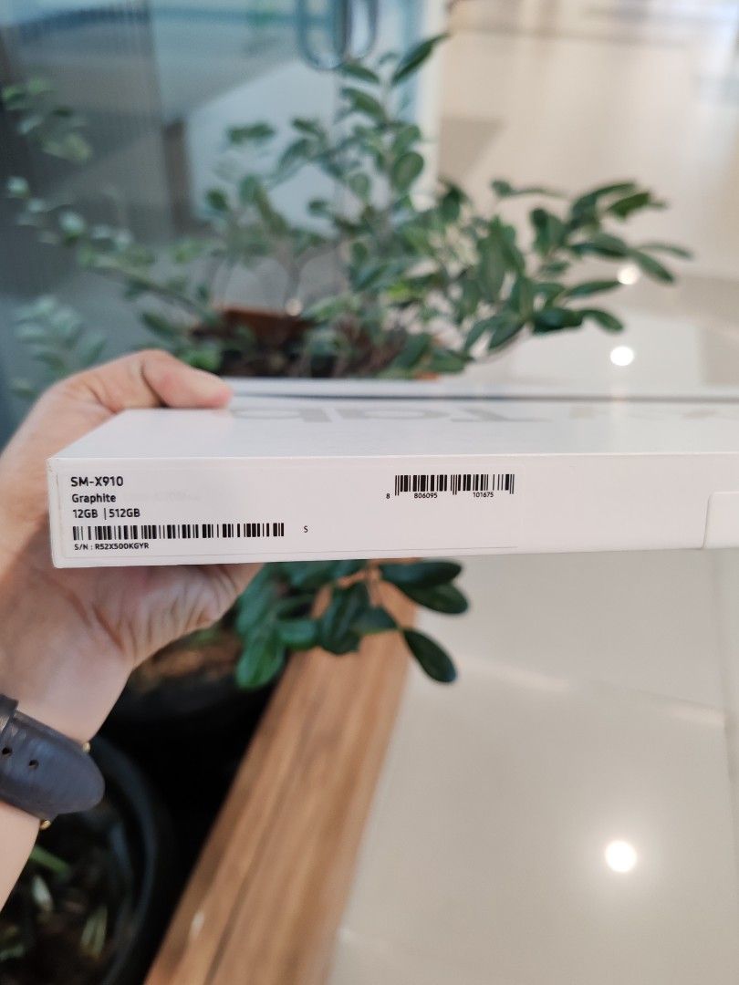 Galaxy Tab S9 Ultra Wifi hk variant (Category: Android) located in Quezon City. Submitted by ronalynac40976 (Listing ID 1317449974, Image 3). Description: Galaxy Tab S Ultra Wifi Brandnew & Sealed hk variant Pick store in greenhills shopping center COD in metro Manila (Plus shipping fee) ✅We accept swap/trade in ✅We accept credit card/ggvies+% ✅dm or call for fast transaction 📞09279500069/09425544556 ✅Store located @ 2ndfloor greenhills/ San Jua