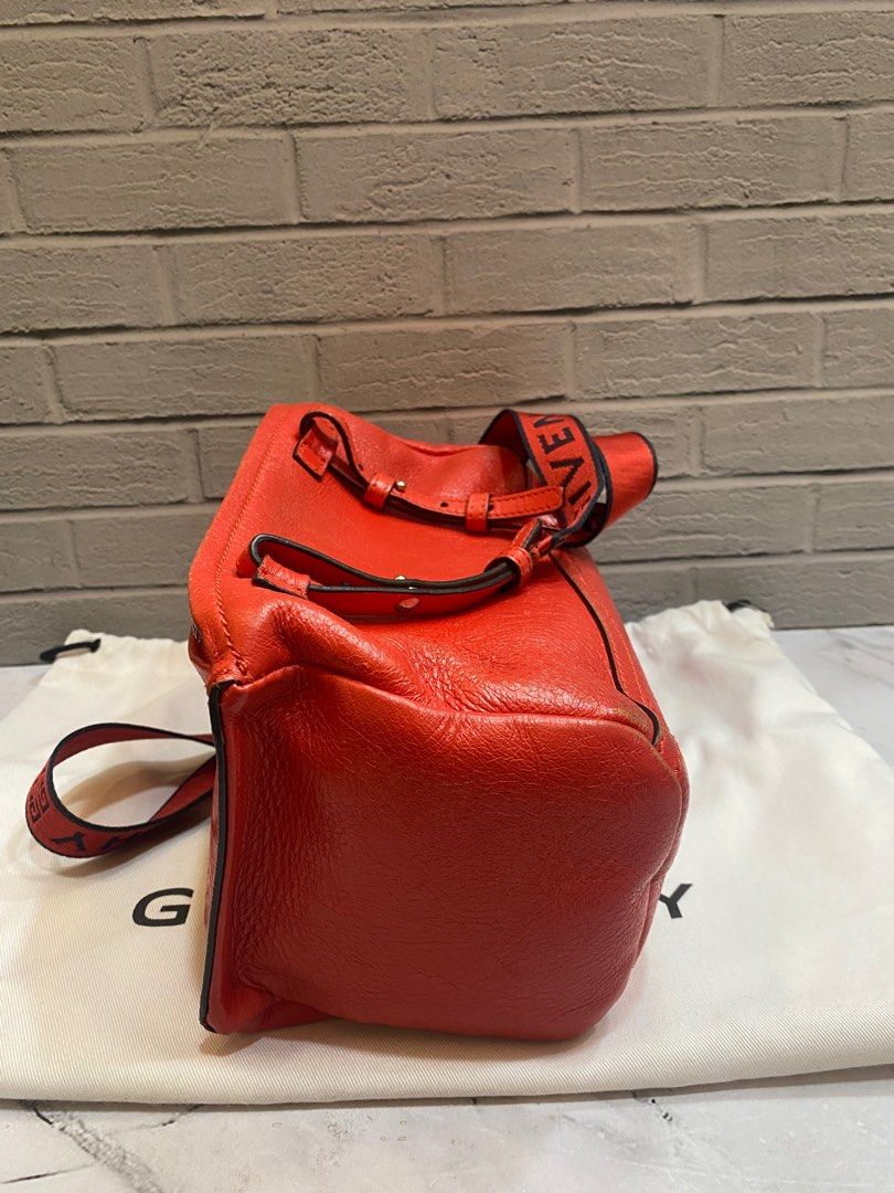 GIVENCHY Mini Pandora in Red Grained SHW 2018 strap logo (with db) Size  24x13x10cm