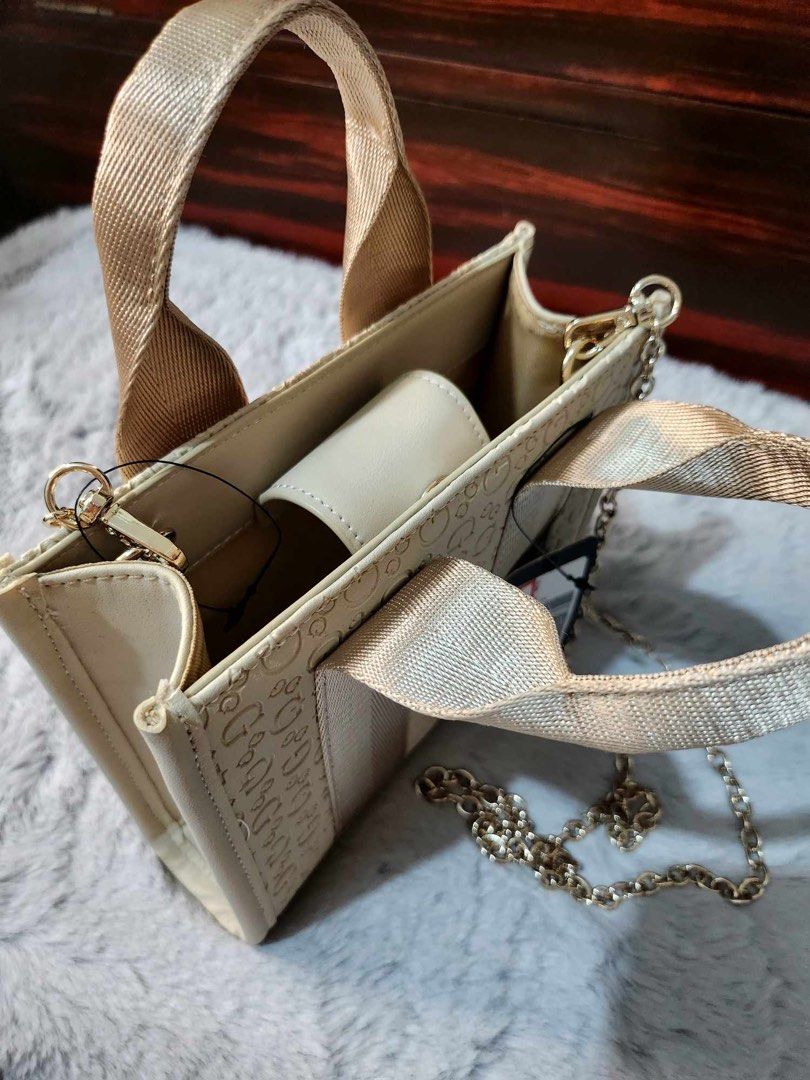 Guess small sling bag clearance