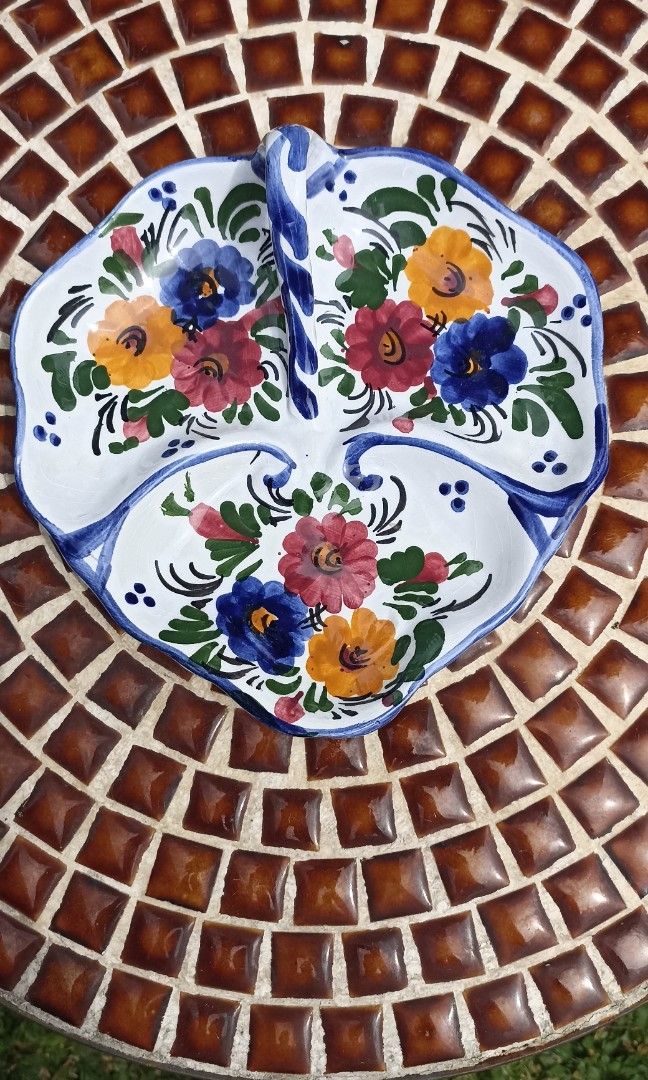 Hand-Painted Serving Plate, Made In Spain (Category: Dinnerware & Cutlery) located in Davao. Submitted by papa1919 (Listing ID 1317419528, Image 1). Description: Rare & dainty. No chips or cracks..