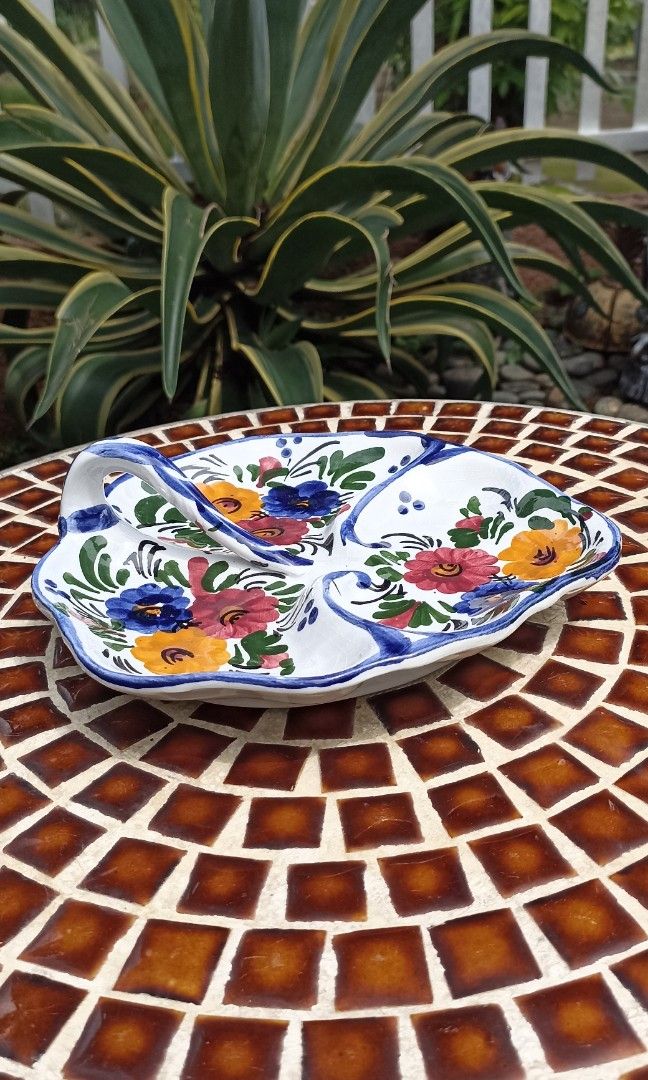Hand-Painted Serving Plate, Made In Spain (Category: Dinnerware & Cutlery) located in Davao. Submitted by papa1919 (Listing ID 1317419528, Image 2). Description: Rare & dainty. No chips or cracks..