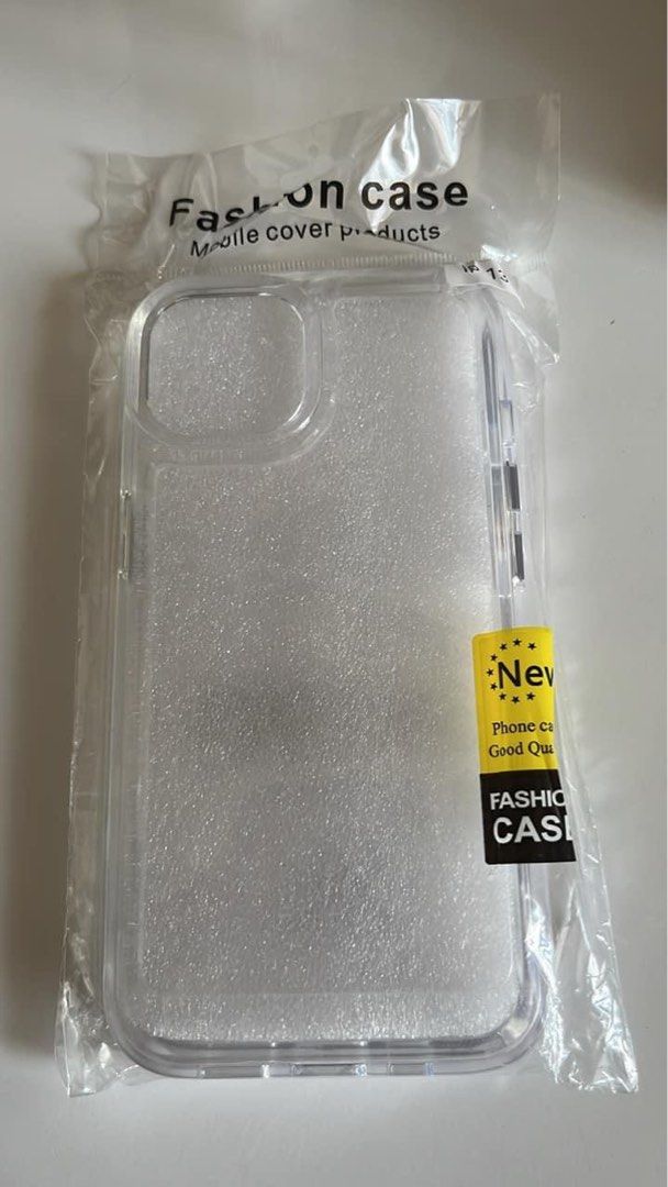 IPHONE 13 CLEAR CASE (Category: Cases & Sleeves) located in Manila. Submitted by ellib. (Listing ID 1317408978, Image 1). Description: brand new (for return sana kaso nakuha ko paren huhuhu super ganda ng quality) may clear case na ako hindi ko na magagamit sayang .