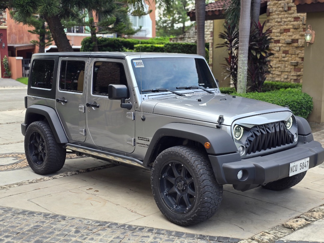 Used Second Hand Jeep for Sale in Carousell | Pre-owned Cars