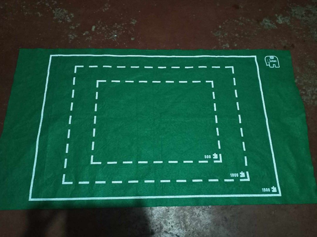 JIGSAW Puzzle Mat upto 1000pcs (Category: Board Games & Puzzles) located in Manila. Submitted by cessakino (Listing ID 1317530011, Image 1). Description: plus jnt shipping.