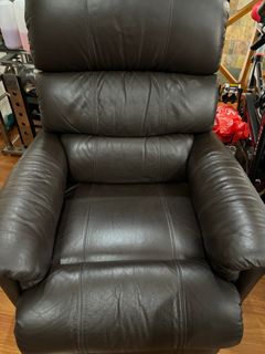 (Category: ) located in . Submitted by trees_sells (Listing ID 1317405655, Image 1). Description: .
