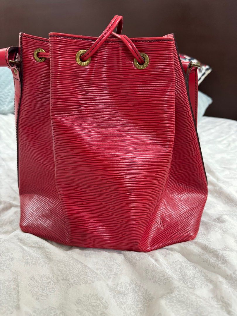 LV Epi Noe PM (Category: Luxury Bags & Wallets) located in Manila. Submitted by itsmekat04 (Listing ID 1317462834, Image 1). Description: LV Epi Noe PM color: Red no dustbag, bag only bought from Japanluxedirect RFS: Decluttering.