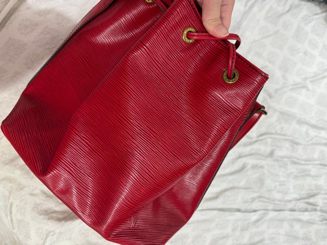 LV Epi Noe PM (Category: Luxury Bags & Wallets) located in Manila. Submitted by itsmekat04 (Listing ID 1317462834, Image 2). Description: LV Epi Noe PM color: Red no dustbag, bag only bought from Japanluxedirect RFS: Decluttering.