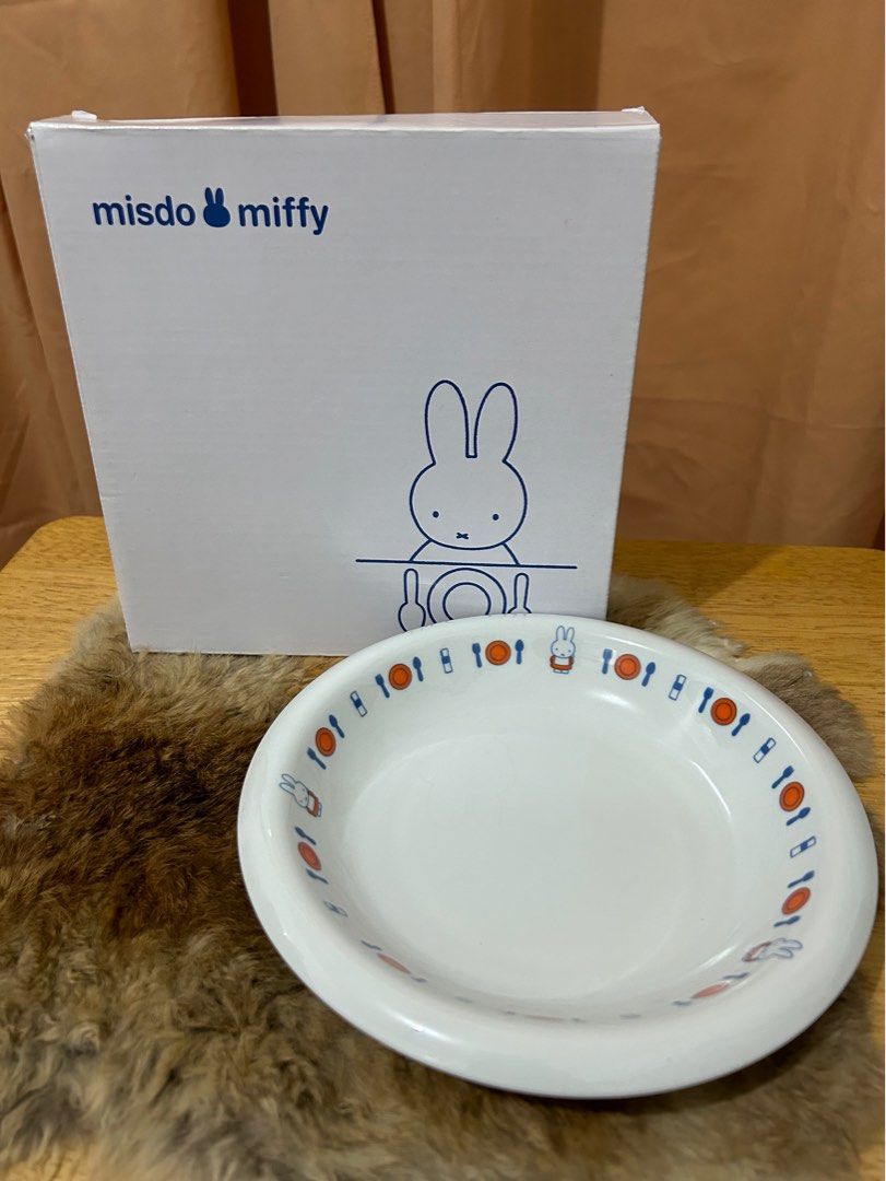 Misdo Miffy Pasta Plate (Category: Dinnerware & Cutlery) located in Macabebe. Submitted by omochayaph (Listing ID 1317365683, Image 1). Description: A slightly deep round plate that is perfect for pasta or curry. ■Size: Diameter 20cm, height 3.5cm ■New, unused This item has been stored at home for a long time. I took it out of the box to take pictures. Item Type: Medium Plate Material: Ceramics/pottery.