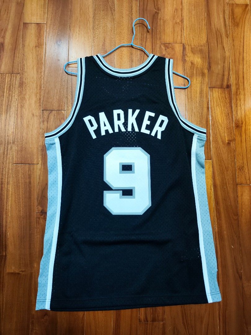 Tony parker swingman jersey hotsell