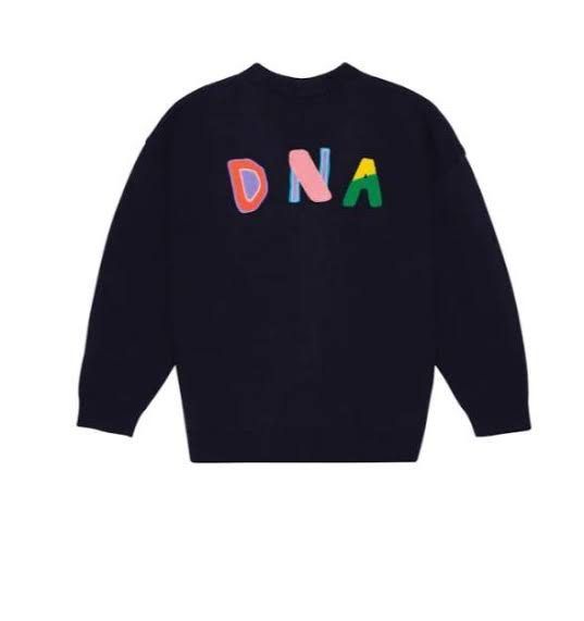 RARE House of BTS DNA Cardigan, Hobbies & Toys, Memorabilia 