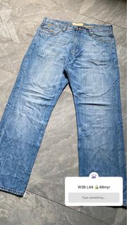 (Category: ) located in . Submitted by sn1ckerstoremy (Listing ID 1317397036, Image 1). Description: .