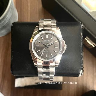 (Category: ) located in . Submitted by humblewatchmodder (Listing ID 1317520609, Image 1). Description: .