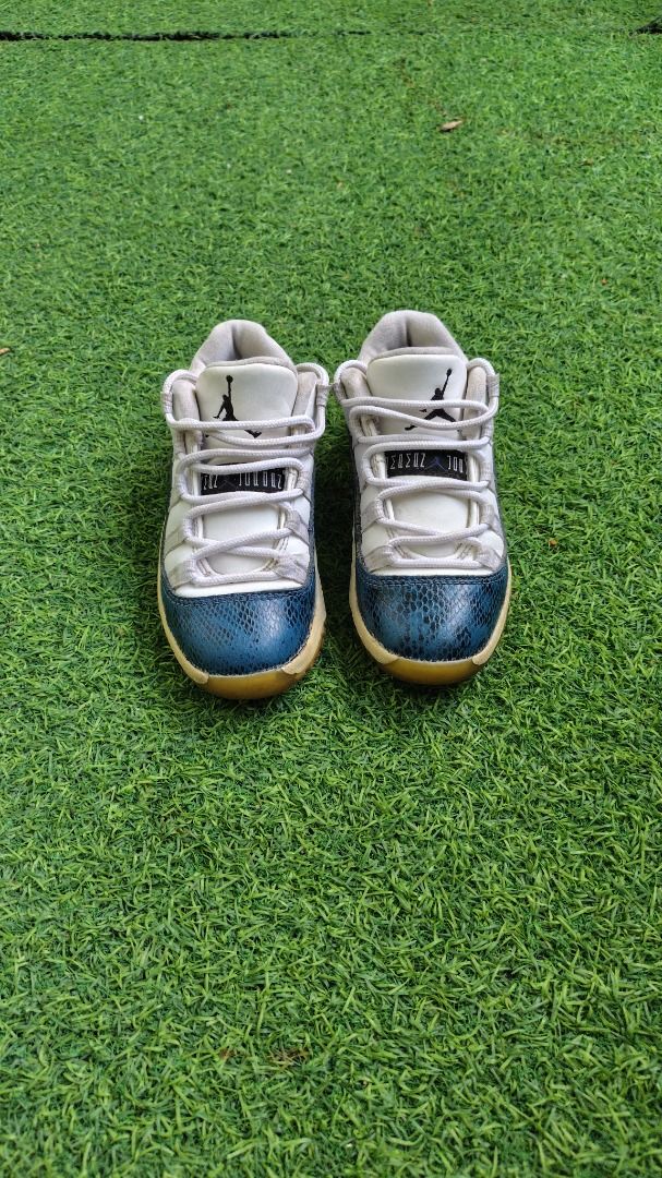 Sepatu Jordan Retro 11 Low Kid Navy Blue Snakeskin White, Fesyen