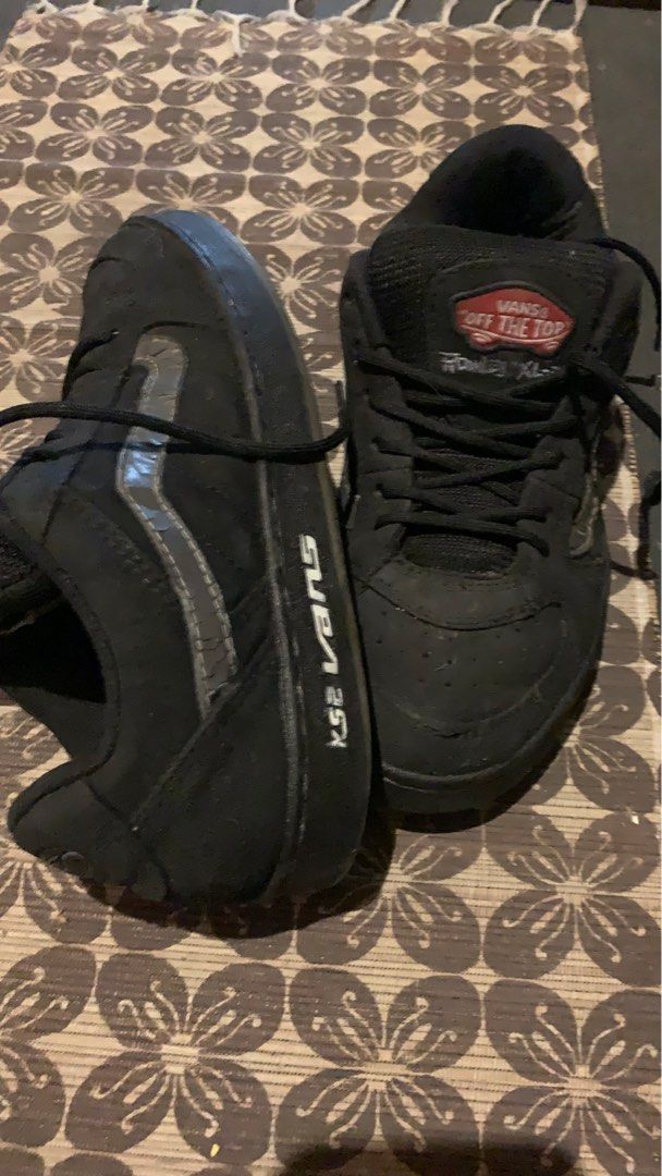 Sepatu vans skate gemuk on sale