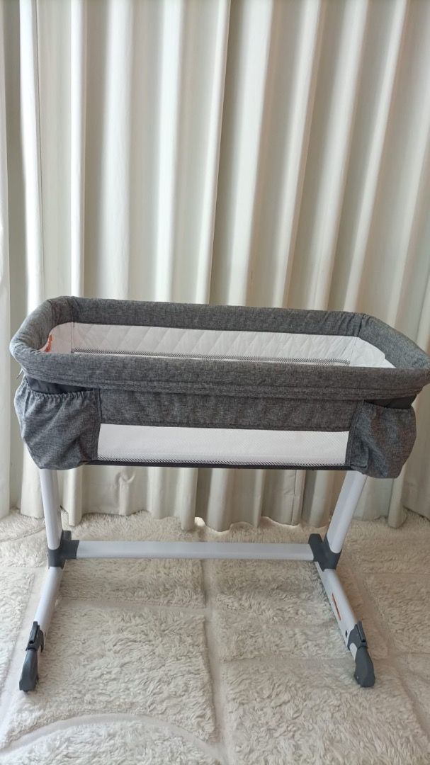 By the bed city sleeper bassinet clearance