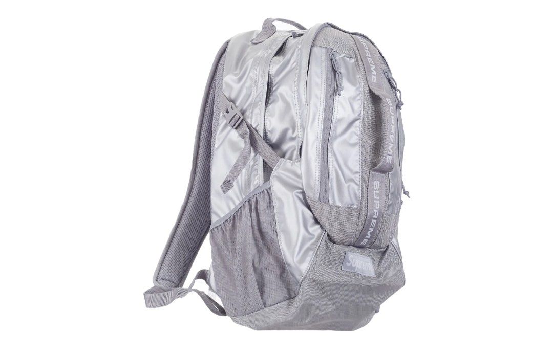 Supreme Backpack FW22 Silver銀色, 名牌, 手袋及銀包- Carousell