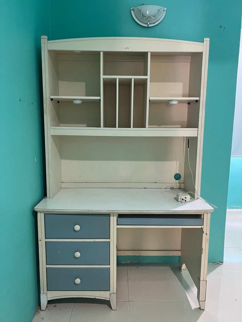 Table study (Category: Tables & Sets) located in Kota Bharu. Submitted by axelev (Listing ID 1317402495, Image 1). Description: Condition ok but 9/10 Cod in Kota Bharu Only Nego pun blh.